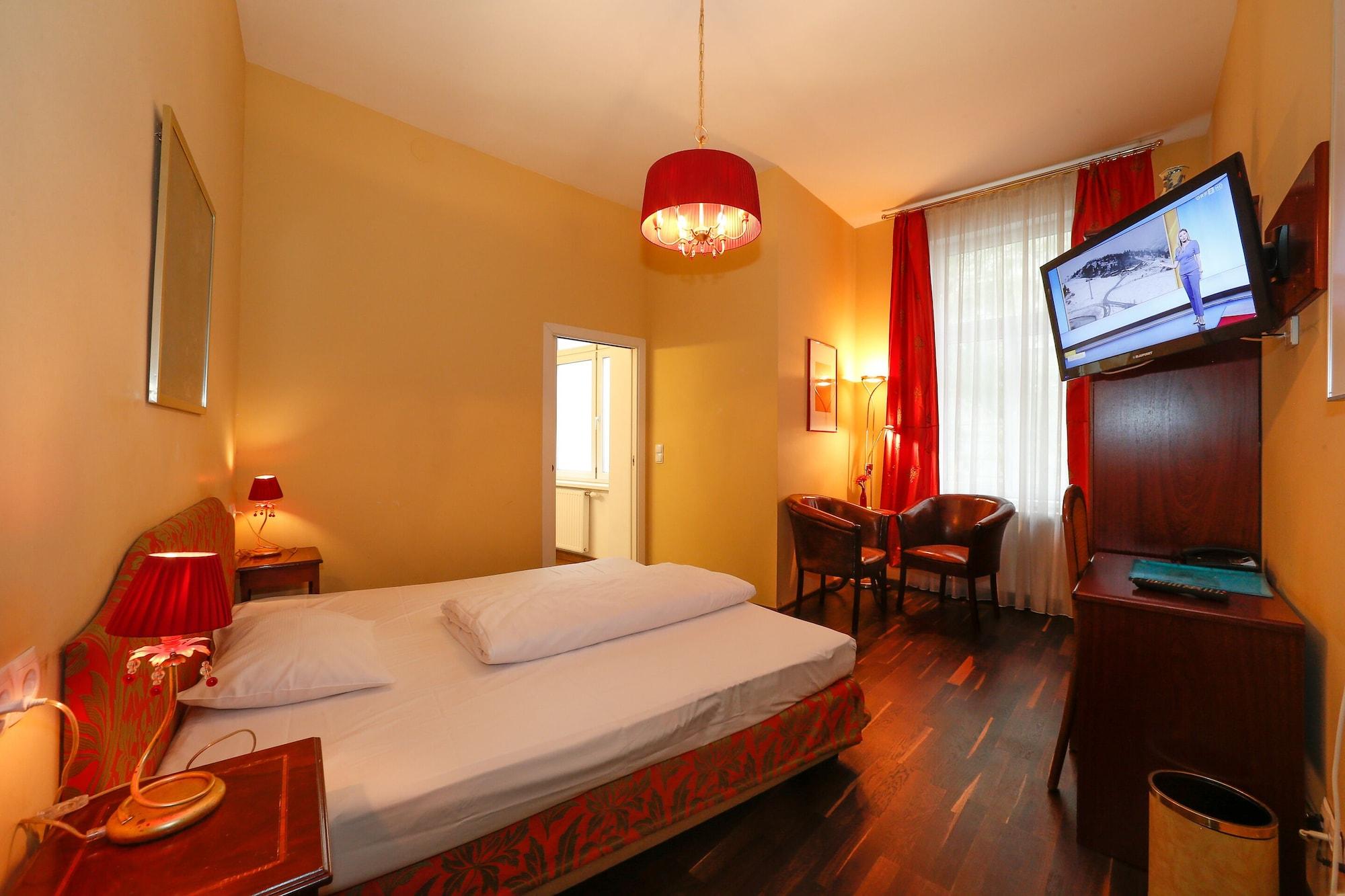 Timeout City Hotel, 5 Min To City Center, Self Check In Вена Экстерьер фото