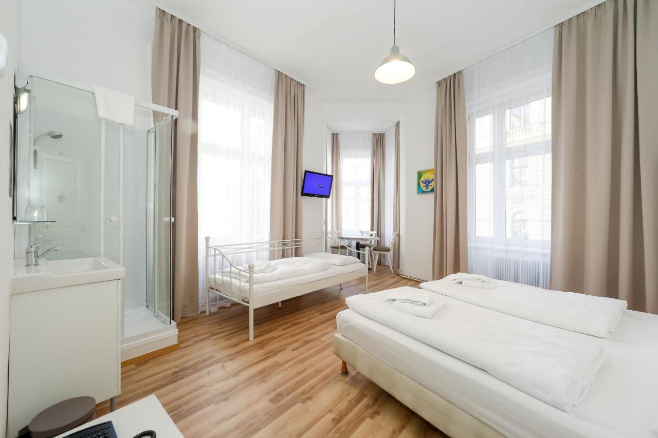 Timeout City Hotel, 5 Min To City Center, Self Check In Вена Экстерьер фото