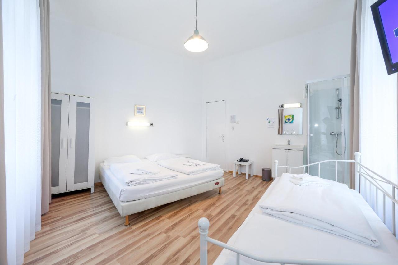 Timeout City Hotel, 5 Min To City Center, Self Check In Вена Экстерьер фото