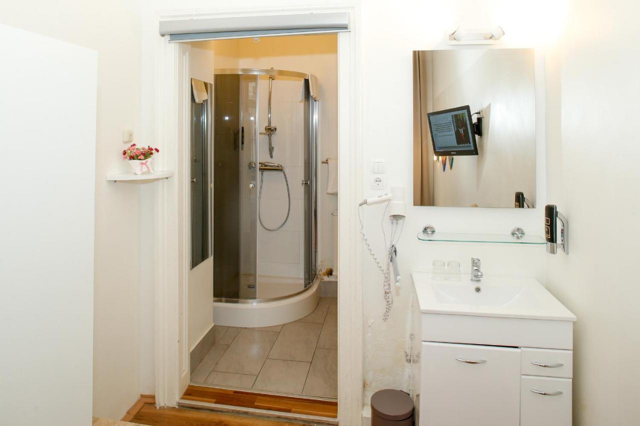Timeout City Hotel, 5 Min To City Center, Self Check In Вена Экстерьер фото